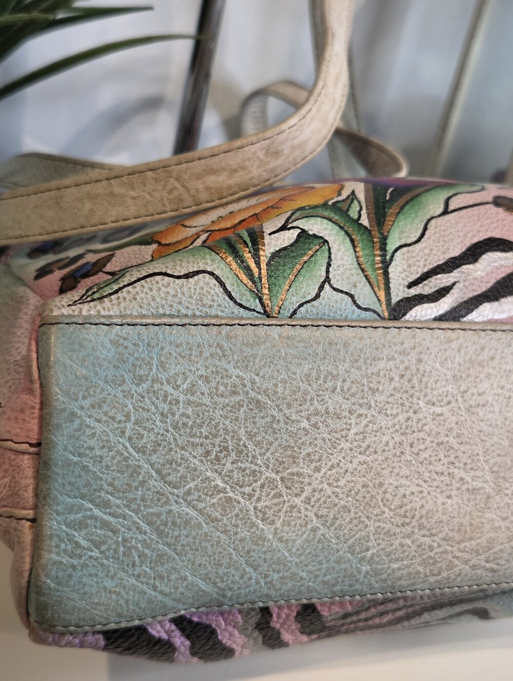 Anuschka Pastel Multicolor Floral Print Shoulder Bag - Picture 12 of 16